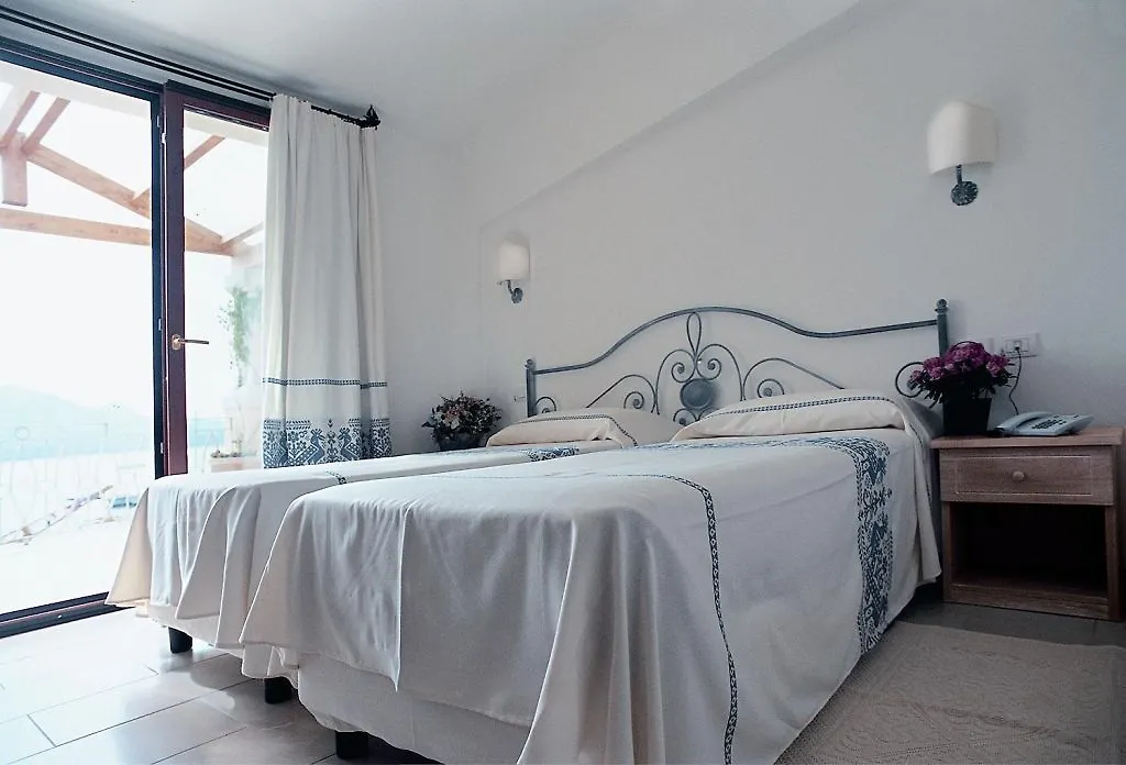 Hotel Del Porto Sardinia Island 4*, Cannigione Italy